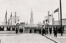 main_entrance_01_fair2.jpg